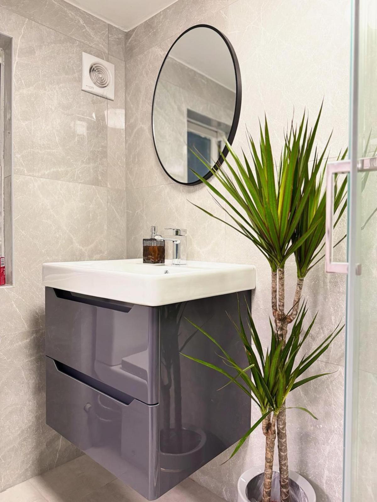 לונדון Camden Luxury Studio Flats And En-Suit Rooms מראה חיצוני תמונה