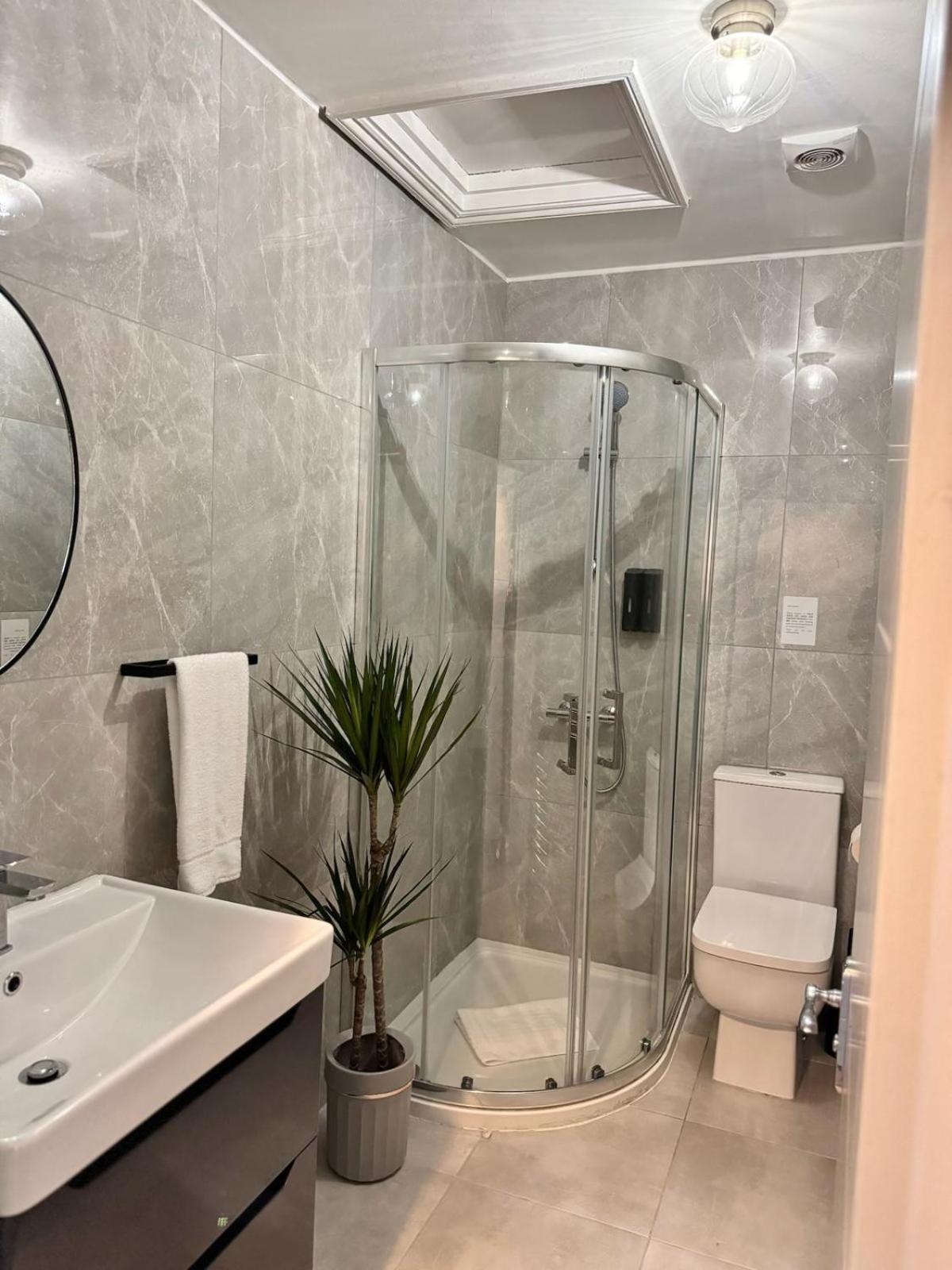לונדון Camden Luxury Studio Flats And En-Suit Rooms מראה חיצוני תמונה