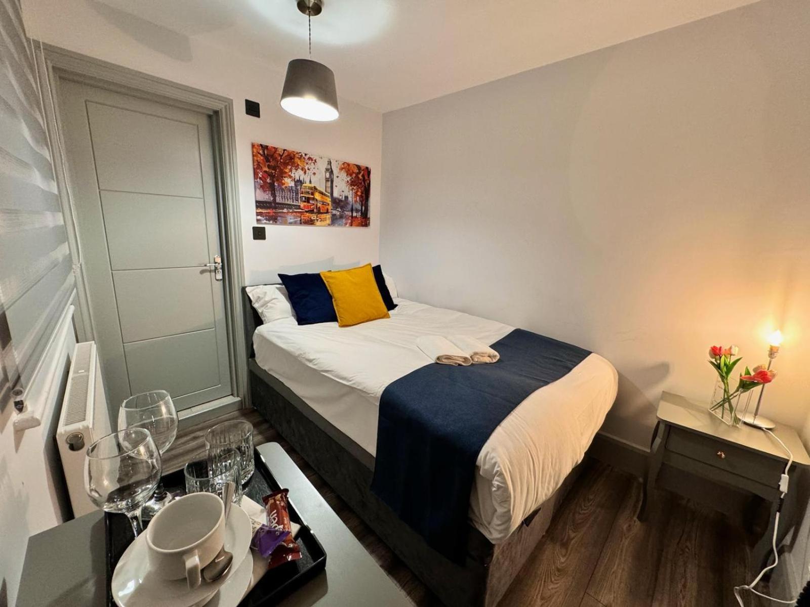 לונדון Camden Luxury Studio Flats And En-Suit Rooms מראה חיצוני תמונה