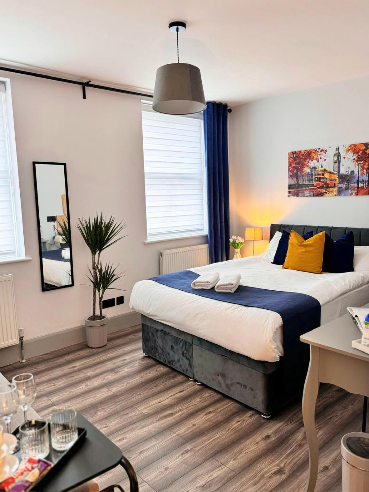 לונדון Camden Luxury Studio Flats And En-Suit Rooms מראה חיצוני תמונה